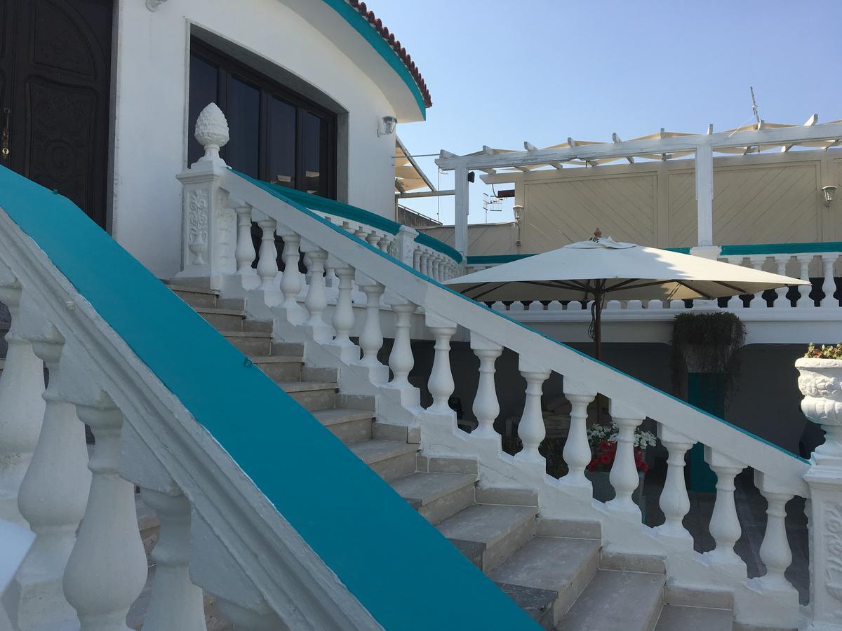 Residence R&B Tyrrhenum Monte di Procida Exterior foto